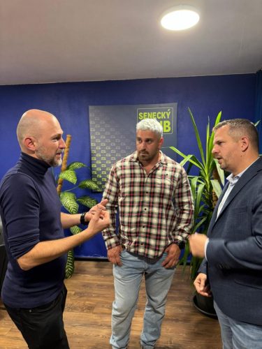 2025-10-23-at-21.13.24 0030c13b (1)