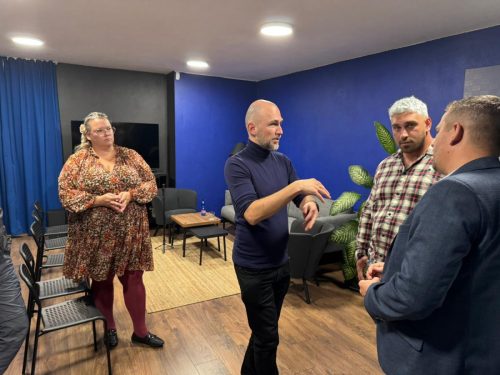 2025-10-23-at-21.13.24 4625122c (1)