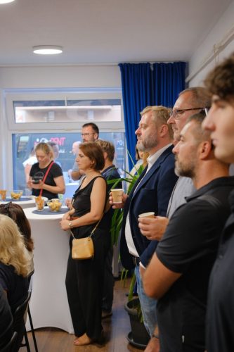 557620911 122102308083046416 3623505993354102062 n-1